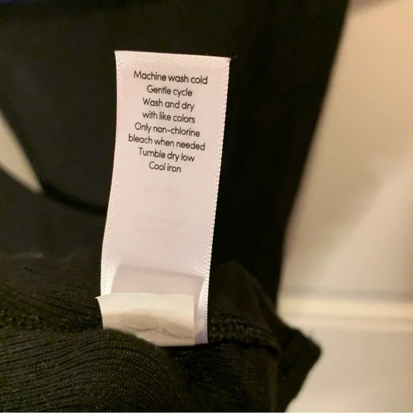 Athleta Tank Top Ribbed Draped Back Scoop Neck Ultra Soft Tencel Modal Black XL - Picture 8 of 8